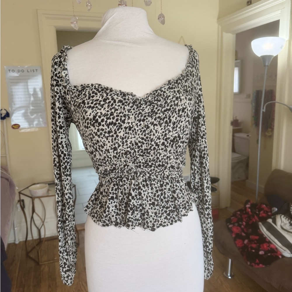 Urban outfitters Leopard Print Long Sleeve Peplum Top